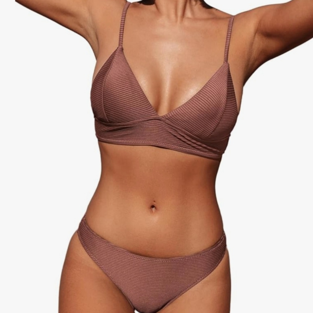 CUPSHE Women Bikini Set Solid Color Sexy Triangle Two Piece Swimsuit, NWT